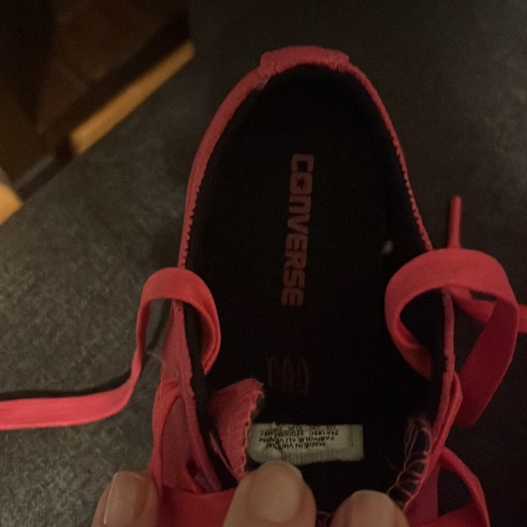 Dark pink Converse All Stars NWOT girls size 1 - Picture 6 of 6